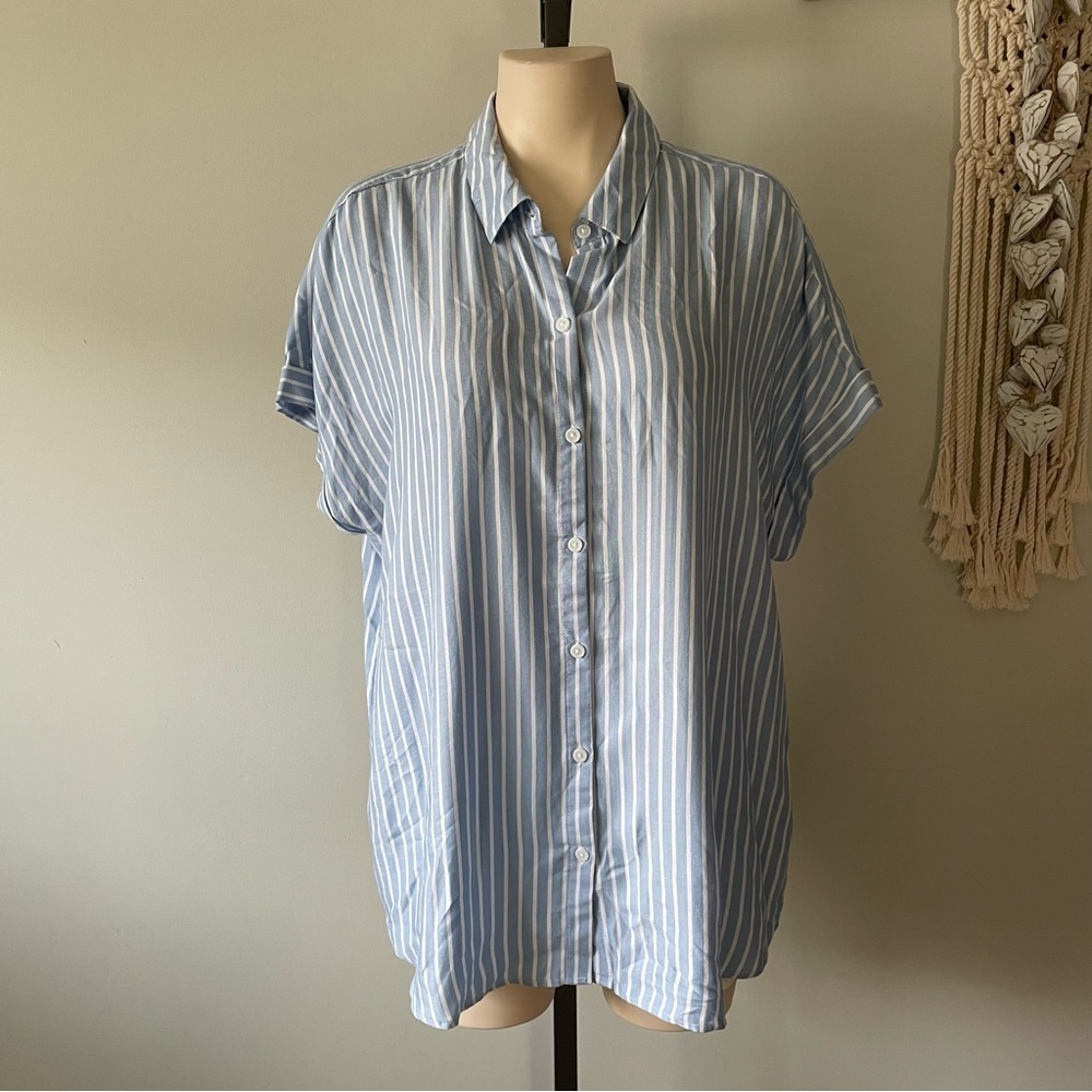 BeachLunchLounge Striped Button Down Shirt Blue White Long Longline Size XL